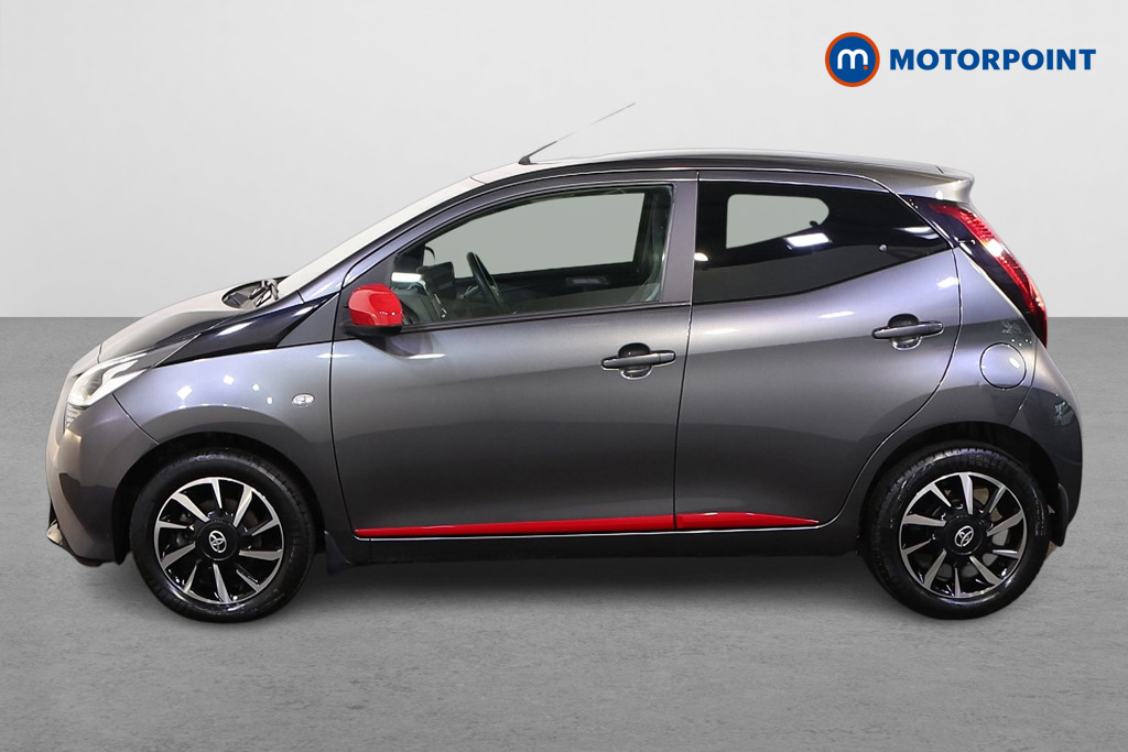 Toyota Aygo X-Trend Manual Petrol Hatchback - Stock Number (1579735) - Passenger side