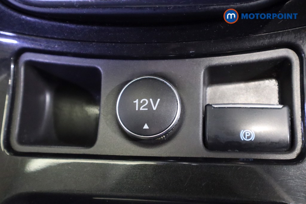 Ford Kuga Titanium Edition Manual Diesel SUV - Stock Number (1580071) - 22nd supplementary image