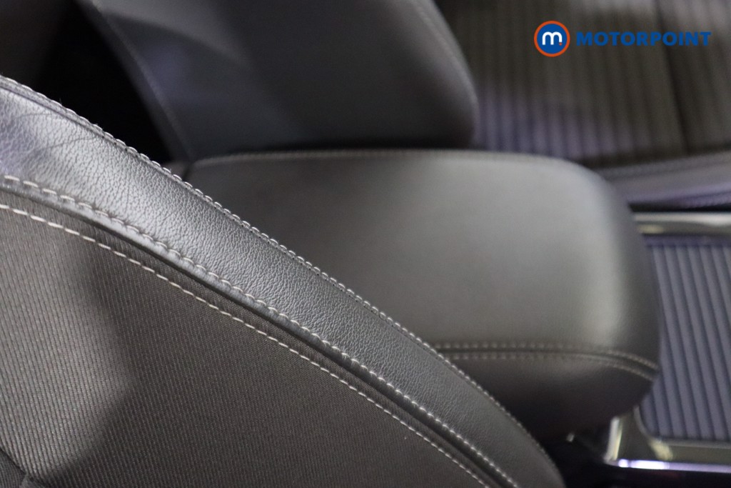 Ford Kuga Titanium Edition Manual Diesel SUV - Stock Number (1580071) - 25th supplementary image
