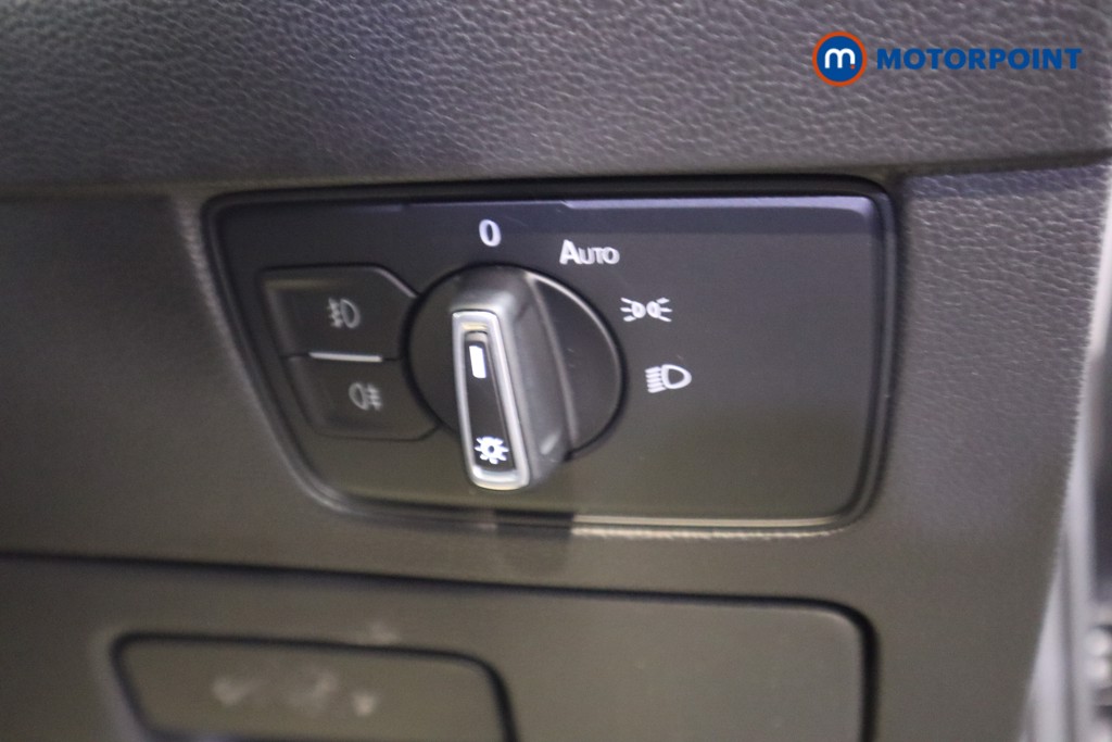 Volkswagen Passat SEL Automatic Diesel Estate - Stock Number (1580951) - 12th supplementary image