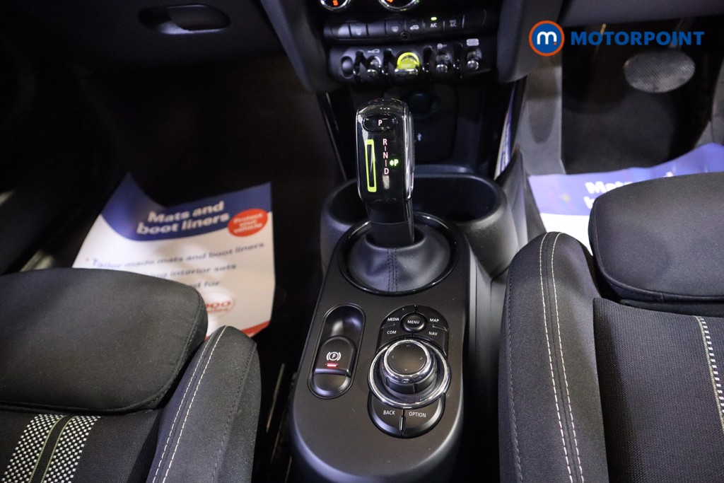 Mini Hatchback Cooper S Level 1 Automatic Electric Hatchback - Stock Number (1580956) - 6th supplementary image