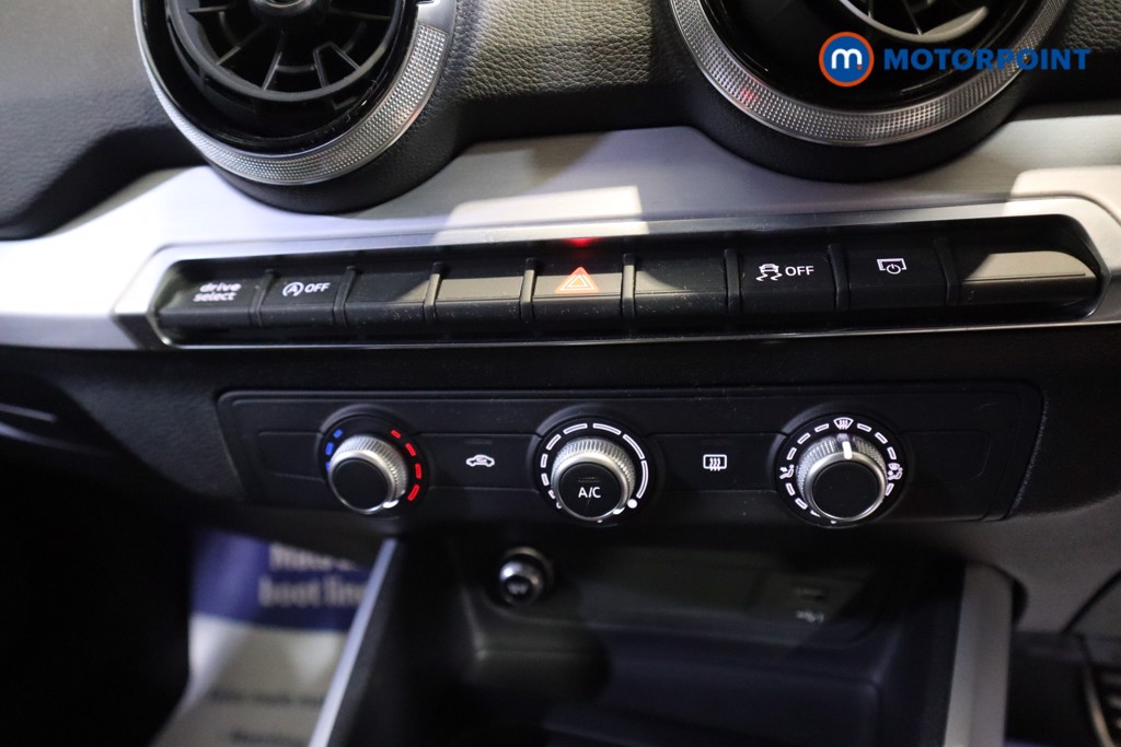 Audi Q2 S Line Manual Petrol SUV - Stock Number (1580997) - 5th supplementary image