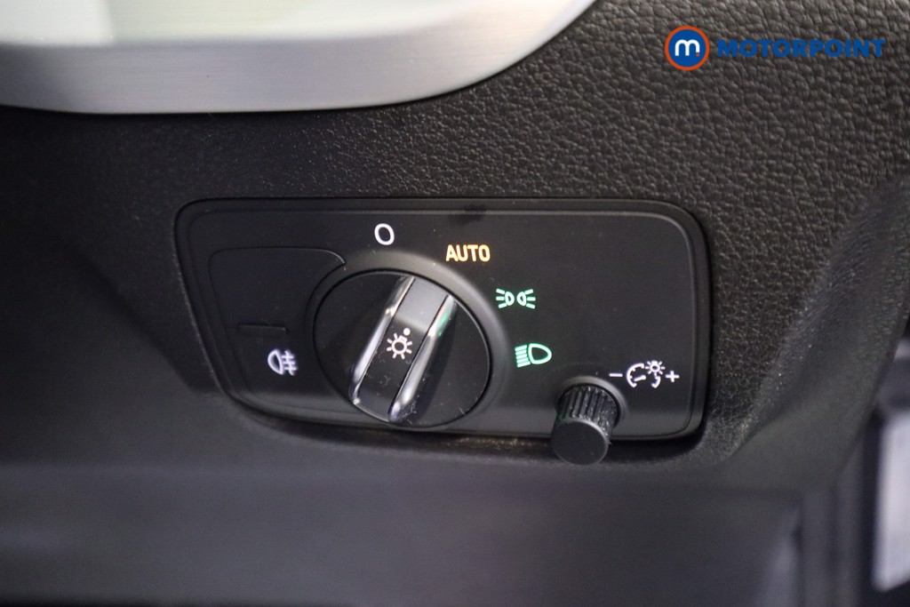Audi Q2 S Line Manual Petrol SUV - Stock Number (1580997) - 11th supplementary image
