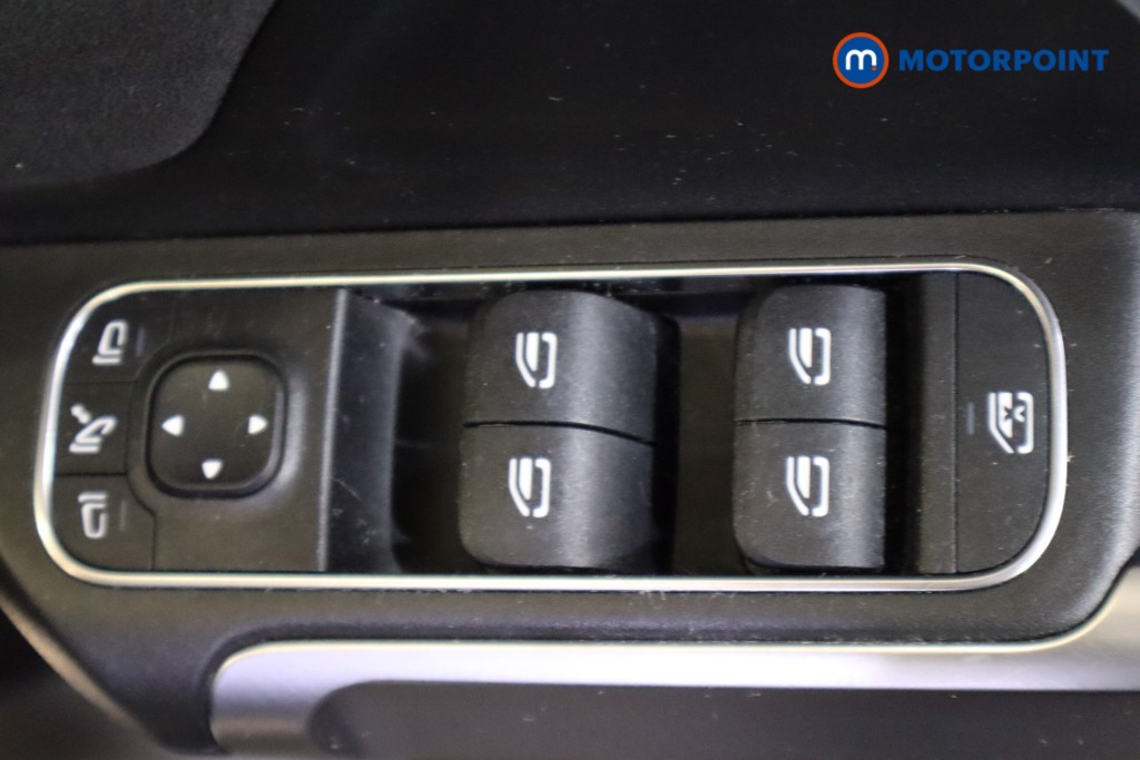 Mercedes-Benz GLB Amg Line Automatic Diesel SUV - Stock Number (1581178) - 15th supplementary image