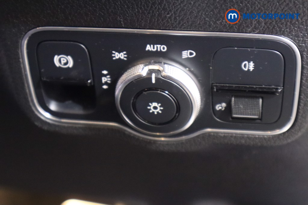 Mercedes-Benz GLB Amg Line Automatic Diesel SUV - Stock Number (1581178) - 17th supplementary image
