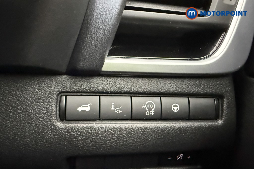 Nissan Qashqai Tekna-Plus Automatic Petrol SUV - Stock Number (1581762) - 17th supplementary image