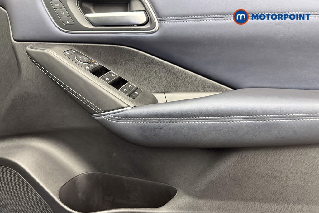 Nissan Qashqai Tekna-Plus Automatic Petrol SUV - Stock Number (1581762) - 20th supplementary image