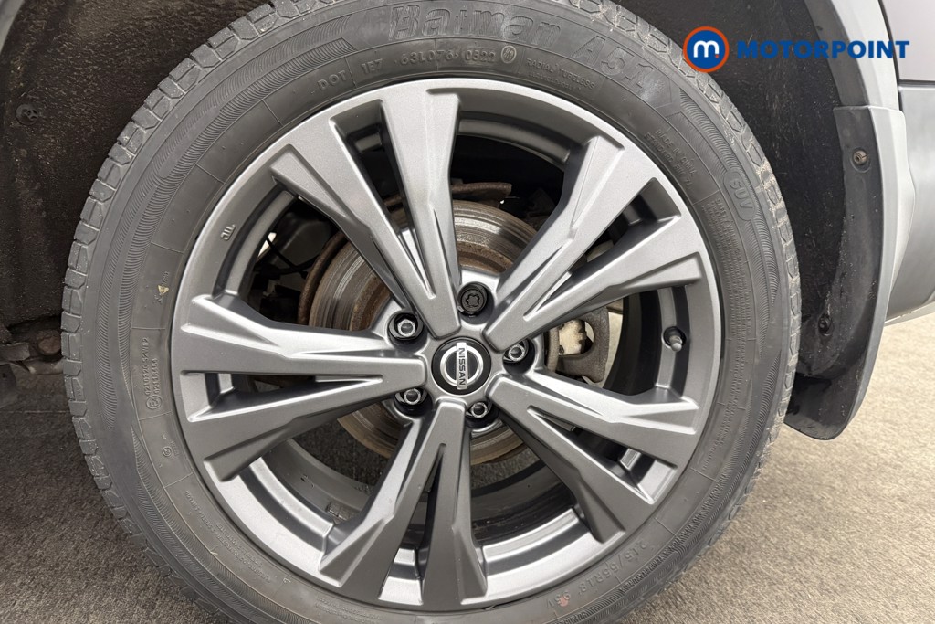 Nissan Qashqai N-Connecta Manual Petrol SUV - Stock Number (1581816) - 14th supplementary image