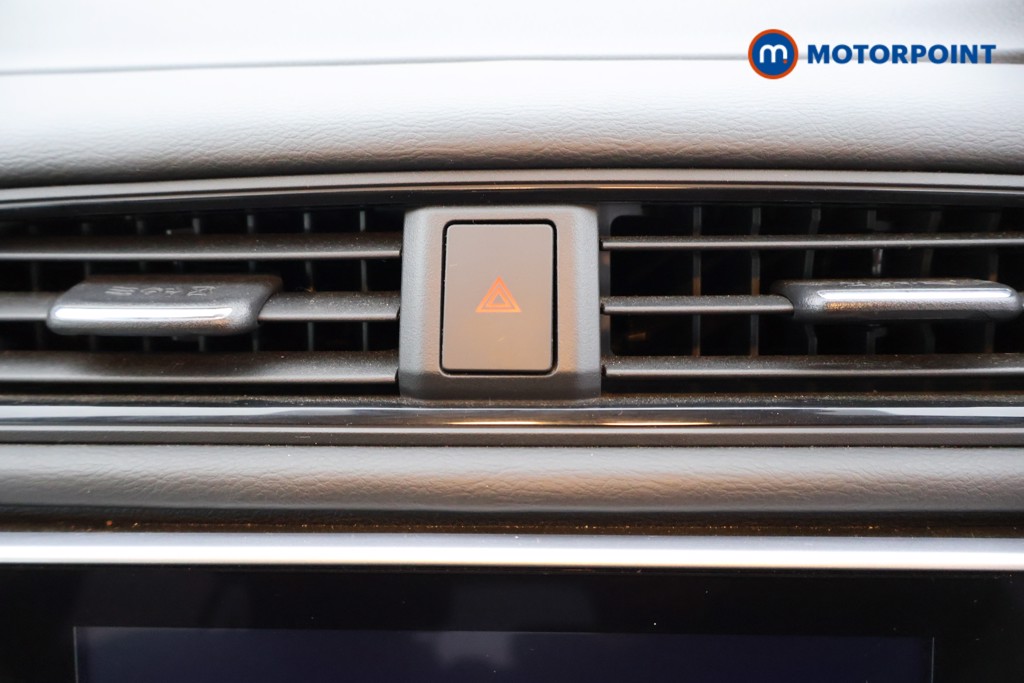Nissan Leaf N-Connecta Automatic Electric Hatchback - Stock Number (1581936) - 9th supplementary image