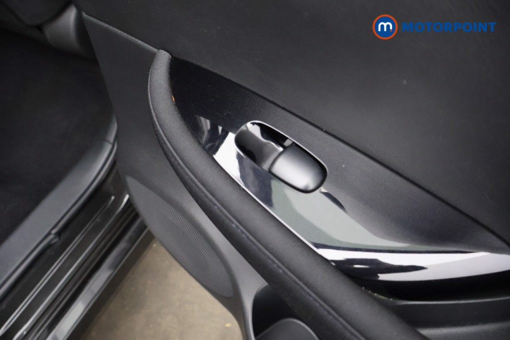 Nissan Leaf N-Connecta Automatic Electric Hatchback - Stock Number (1581936) - 24th supplementary image