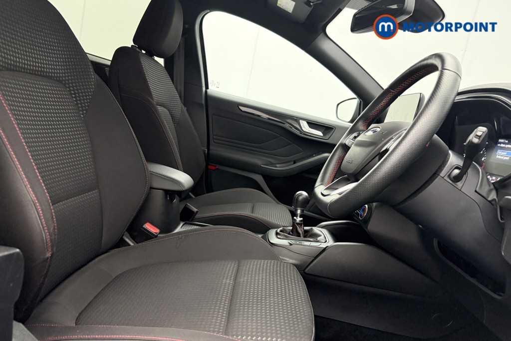 Ford Focus St-Line Edition Manual Petrol Hatchback - Stock Number (1582055) - 8th supplementary image