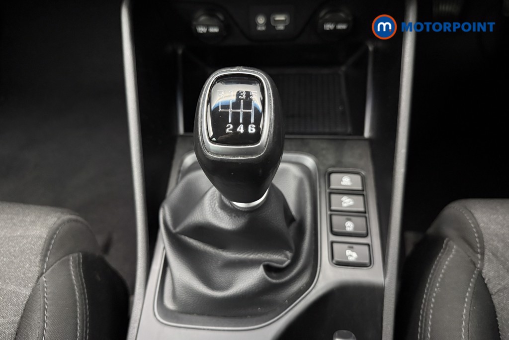 Hyundai Tucson Se Nav Manual Petrol SUV - Stock Number (1582136) - 7th supplementary image