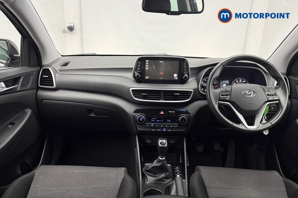 Hyundai Tucson Se Nav Manual Petrol SUV - Stock Number (1582136) - 1st supplementary image