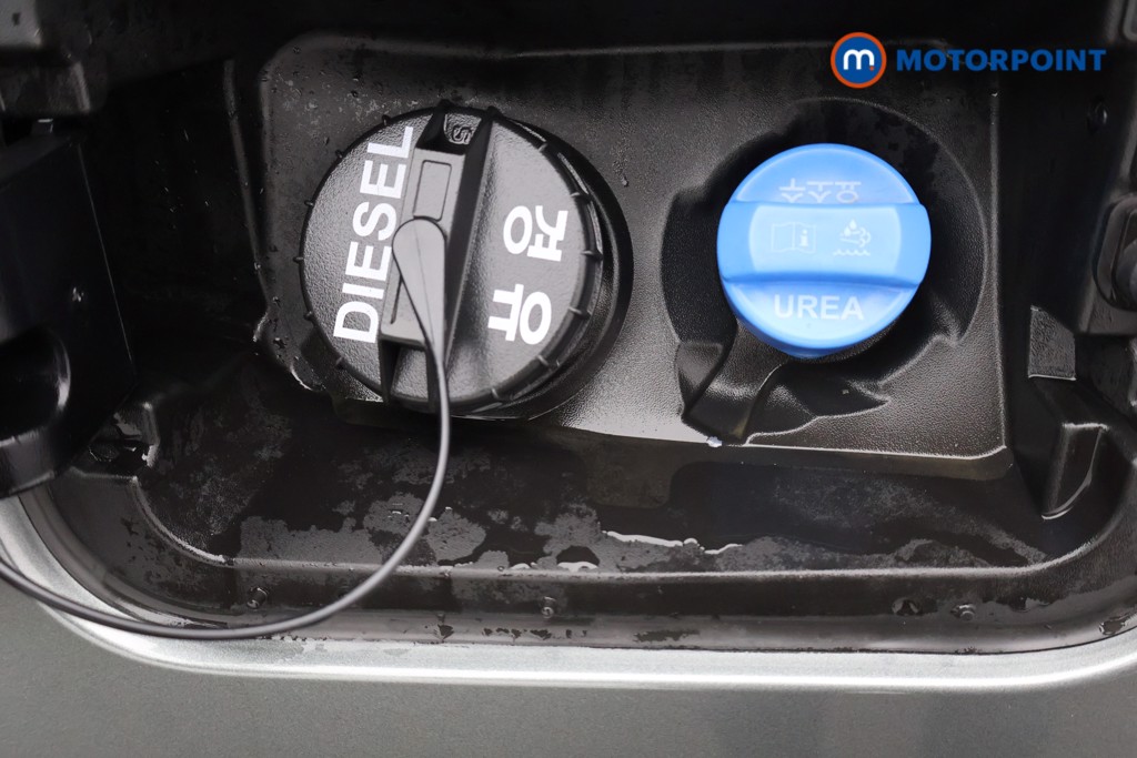 Ssangyong Rexton Ultimate Automatic Diesel SUV - Stock Number (1582329) - 41st supplementary image