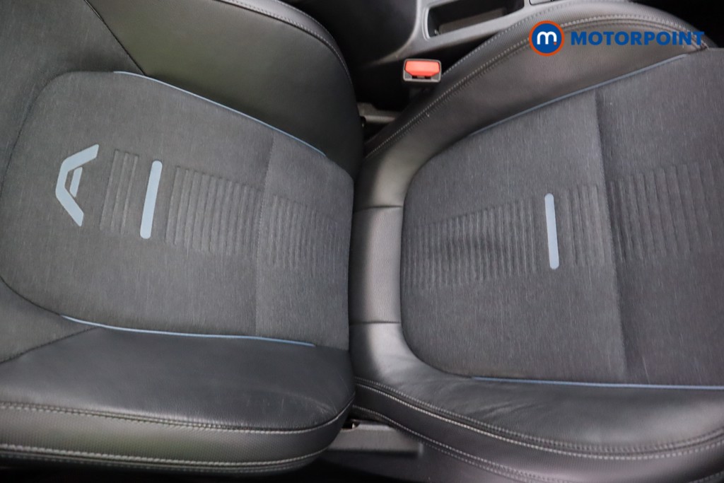 Ford Focus Active X Manual Petrol Hatchback - Stock Number (1582403) - 18th supplementary image