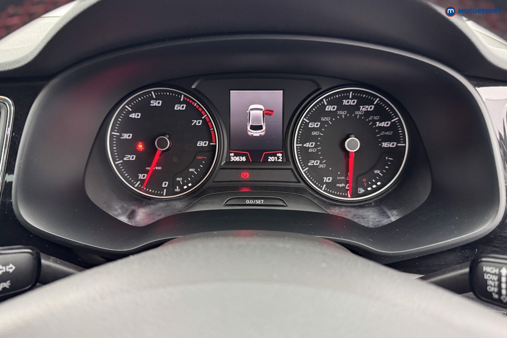 Seat Leon FR Manual Petrol Hatchback - Stock Number (1582664) - 9th supplementary image