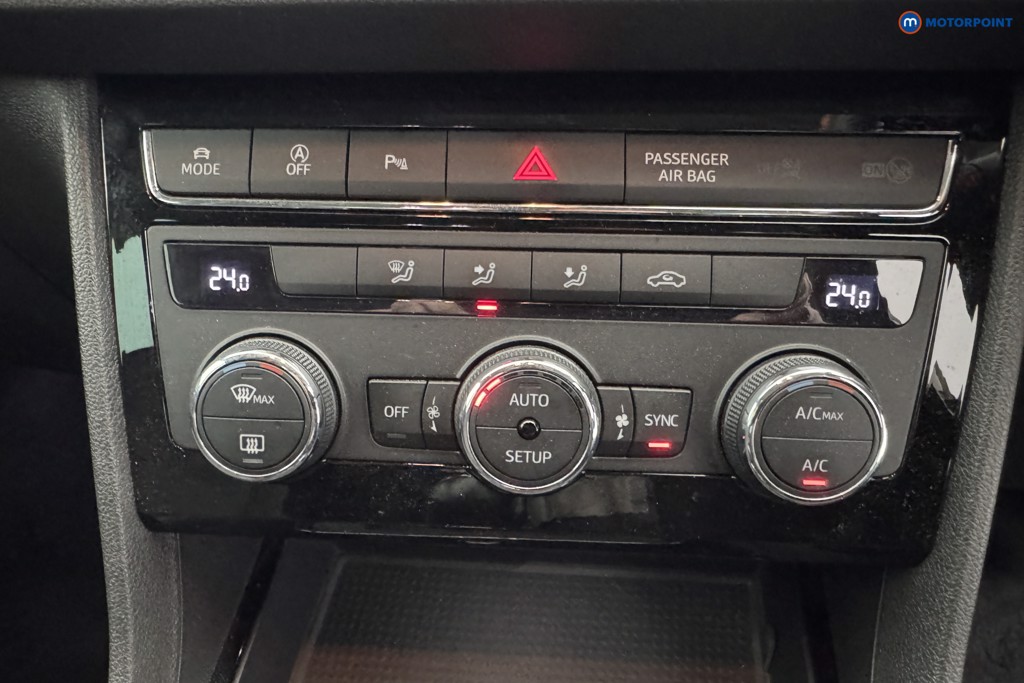 Seat Leon FR Manual Petrol Hatchback - Stock Number (1582664) - 18th supplementary image