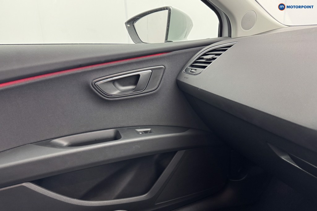 Seat Leon FR Manual Petrol Hatchback - Stock Number (1582664) - 19th supplementary image