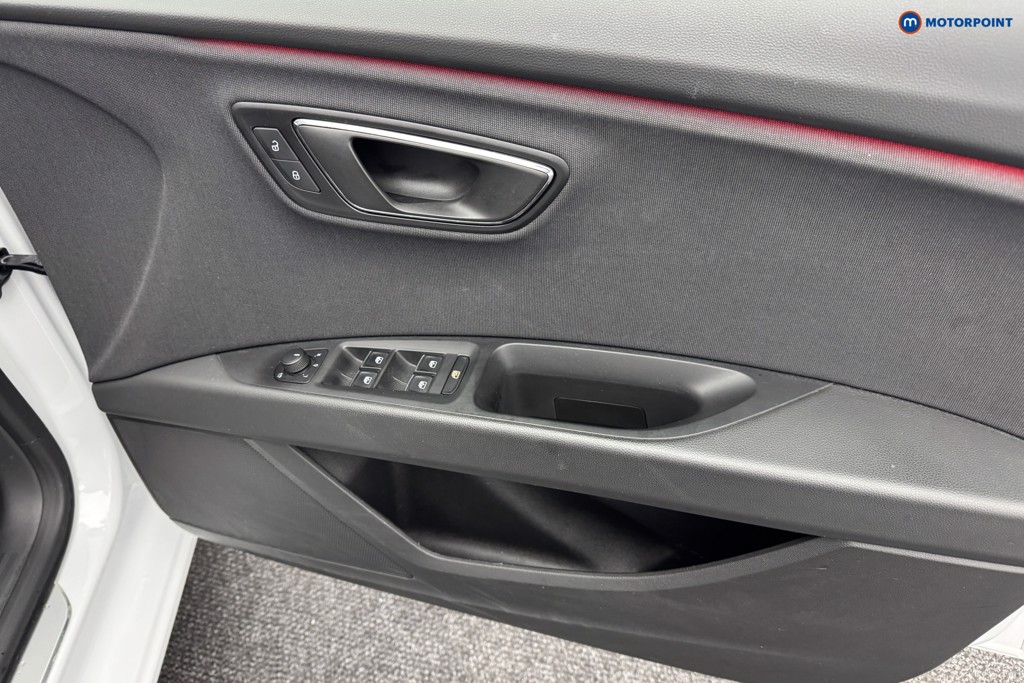 Seat Leon FR Manual Petrol Hatchback - Stock Number (1582664) - 24th supplementary image