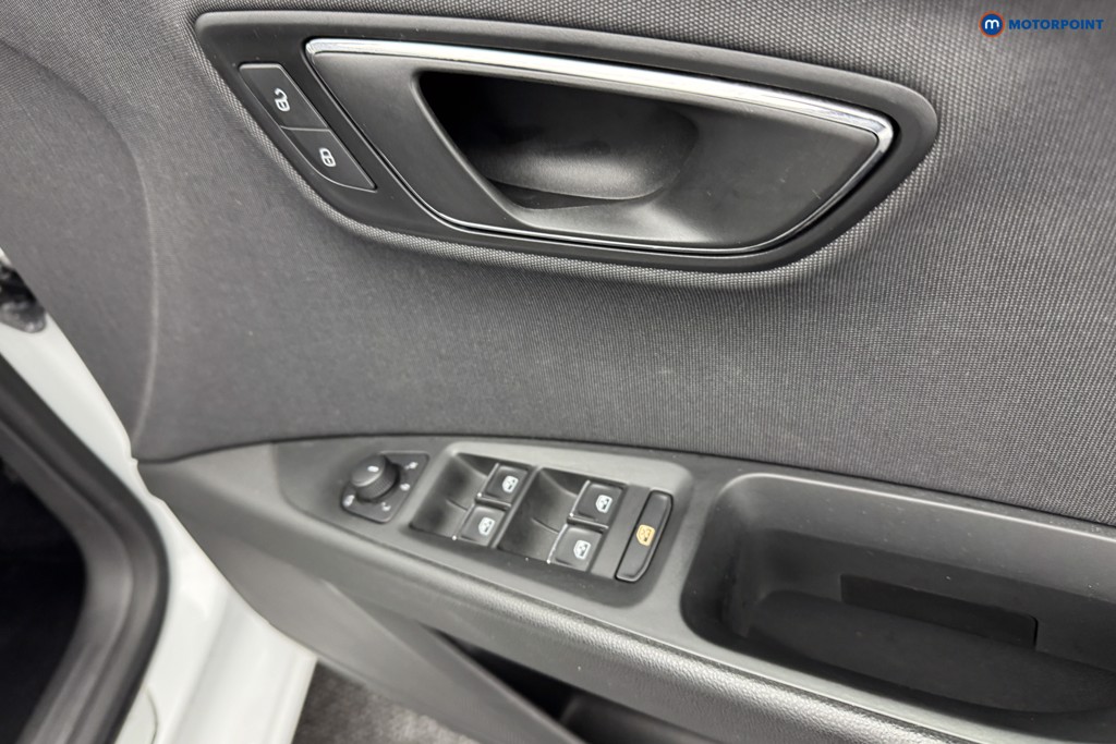 Seat Leon FR Manual Petrol Hatchback - Stock Number (1582664) - 25th supplementary image