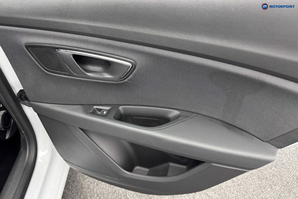 Seat Leon FR Manual Petrol Hatchback - Stock Number (1582664) - 26th supplementary image
