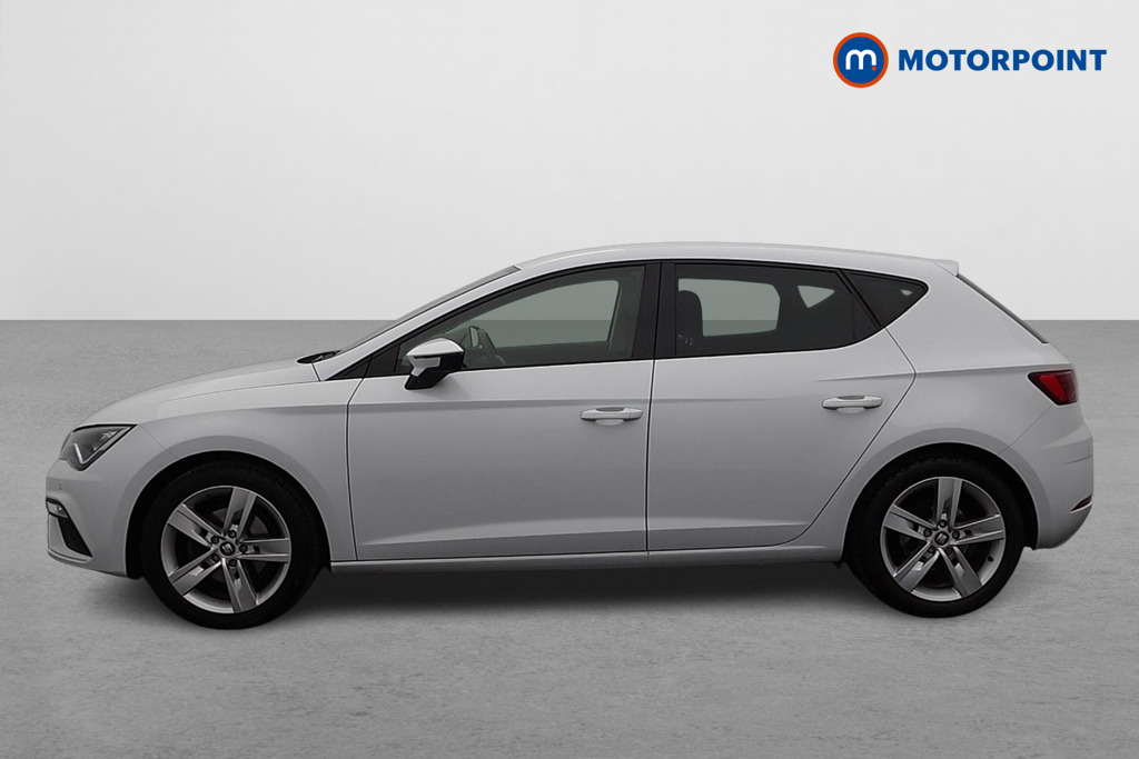 Seat Leon FR Manual Petrol Hatchback - Stock Number (1582664) - Passenger side