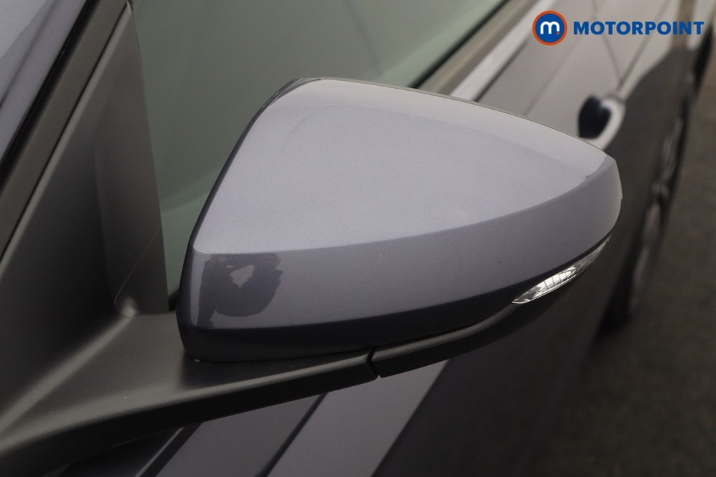 Volkswagen Polo Life Automatic Petrol Hatchback - Stock Number (1582780) - 31st supplementary image