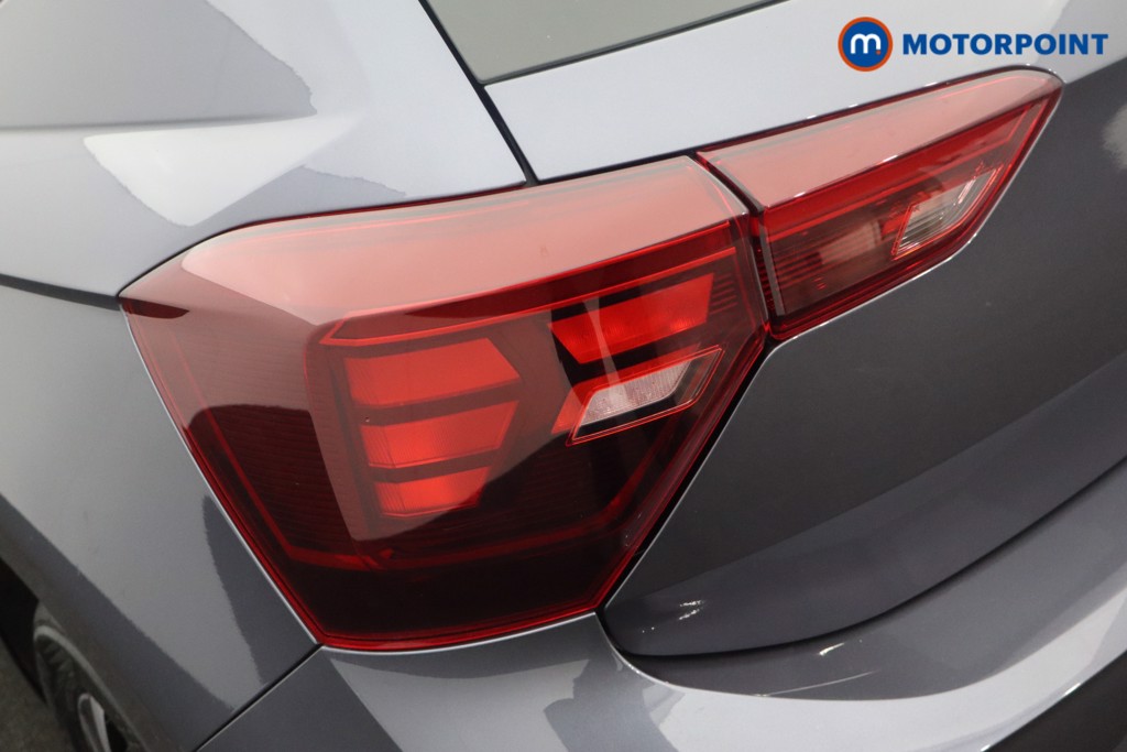 Volkswagen Polo Life Automatic Petrol Hatchback - Stock Number (1582780) - 33rd supplementary image