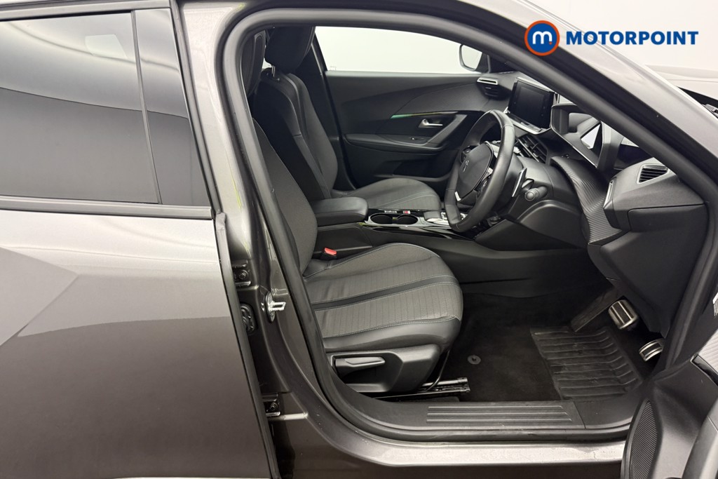 Peugeot 2008 Allure Premium-Plus Automatic Petrol SUV - Stock Number (1583186) - 15th supplementary image