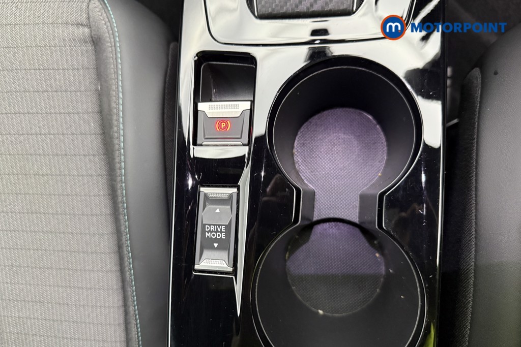 Peugeot 2008 Allure Premium-Plus Automatic Petrol SUV - Stock Number (1583186) - 22nd supplementary image