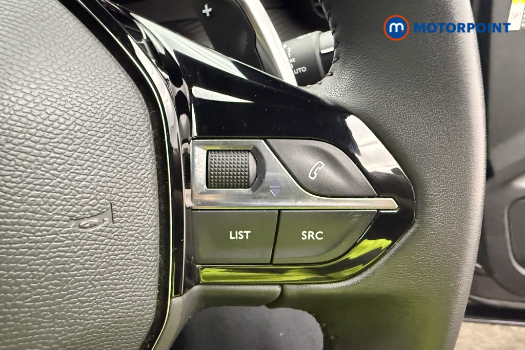Peugeot 2008 Allure Premium-Plus Automatic Petrol SUV - Stock Number (1583186) - 32nd supplementary image