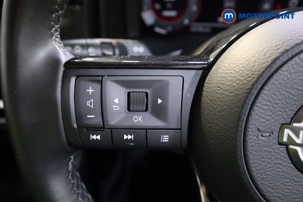 Nissan Qashqai N-Connecta Manual Petrol SUV - Stock Number (1583252) - 3rd supplementary image