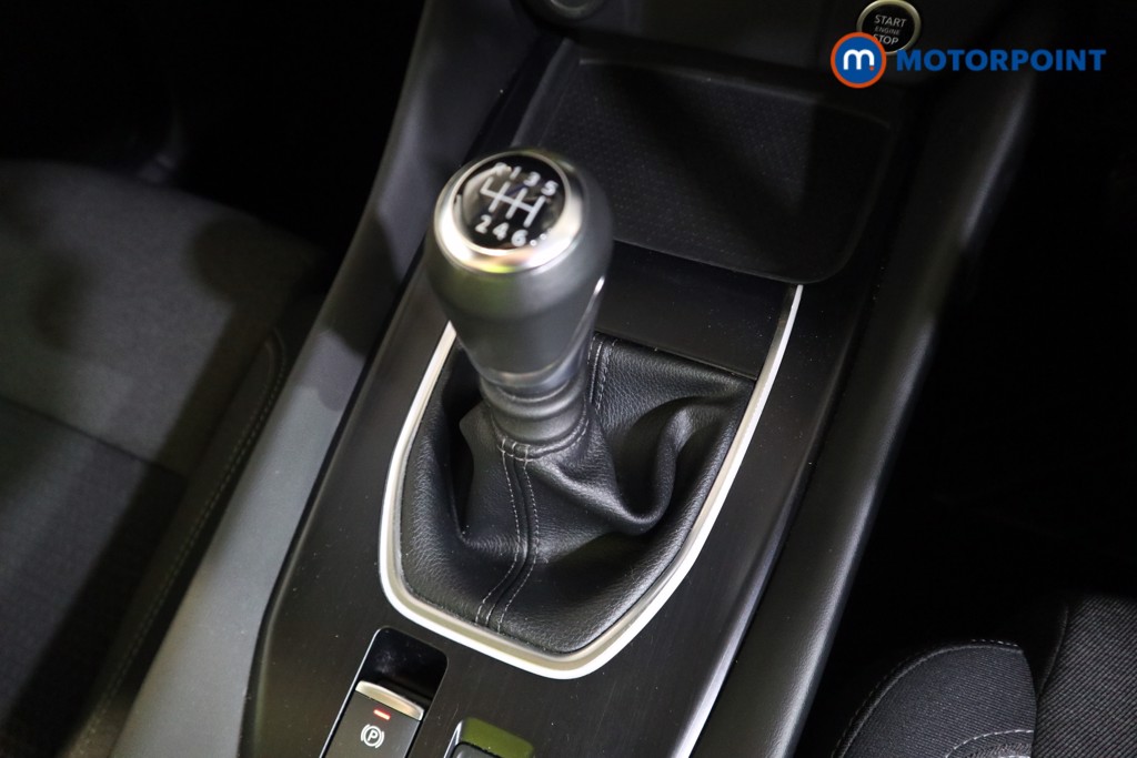 Nissan Qashqai N-Connecta Manual Petrol SUV - Stock Number (1583252) - 10th supplementary image