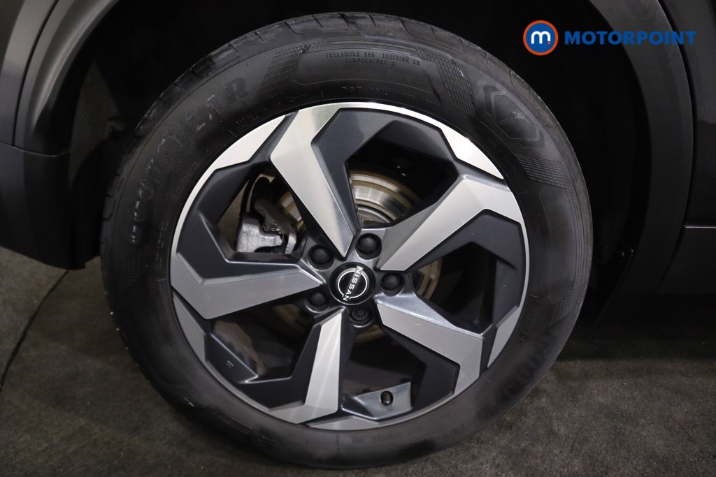 Nissan Qashqai N-Connecta Manual Petrol SUV - Stock Number (1583252) - 19th supplementary image