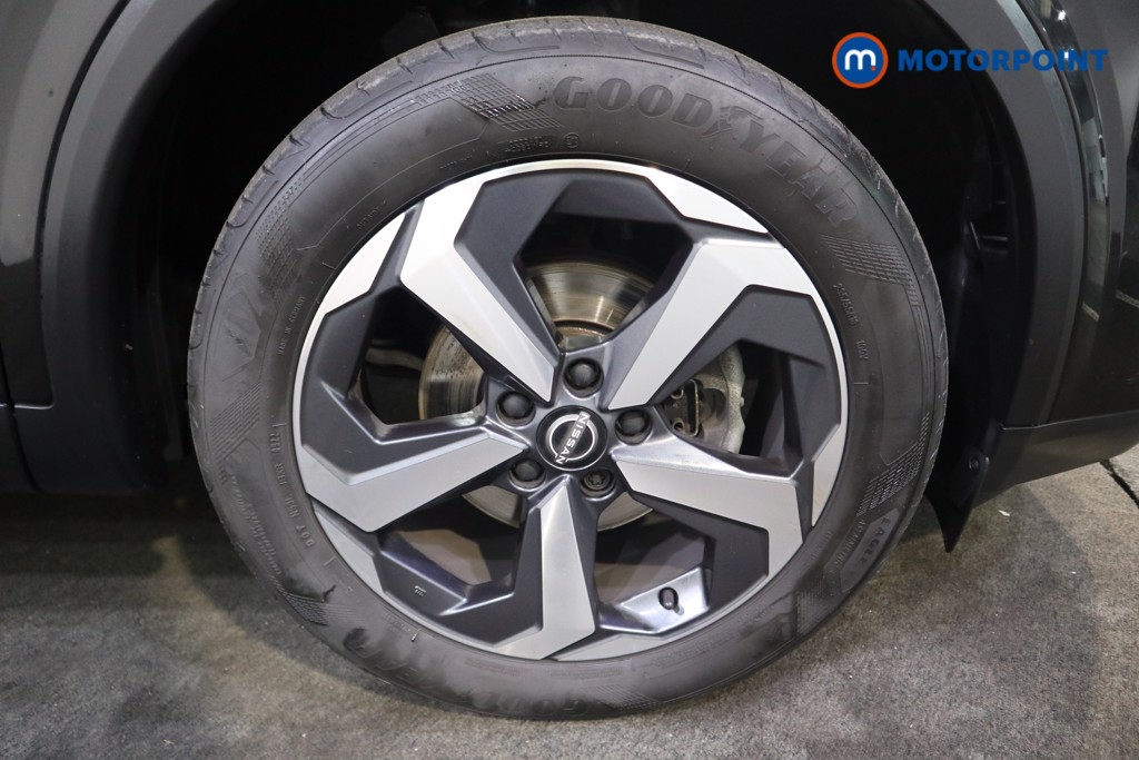 Nissan Qashqai N-Connecta Manual Petrol SUV - Stock Number (1583252) - 20th supplementary image