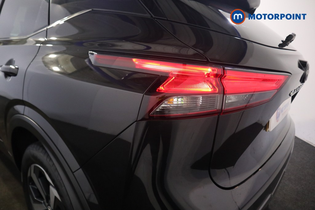 Nissan Qashqai N-Connecta Manual Petrol SUV - Stock Number (1583252) - 25th supplementary image