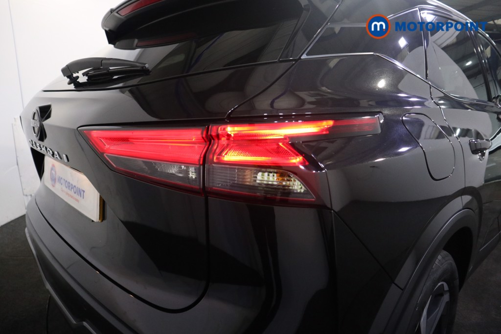 Nissan Qashqai N-Connecta Manual Petrol SUV - Stock Number (1583252) - 26th supplementary image