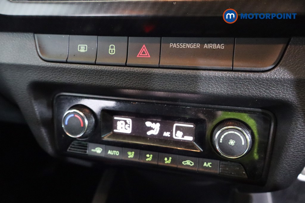 Skoda Fabia Monte Carlo Manual Petrol Hatchback - Stock Number (1583465) - 10th supplementary image