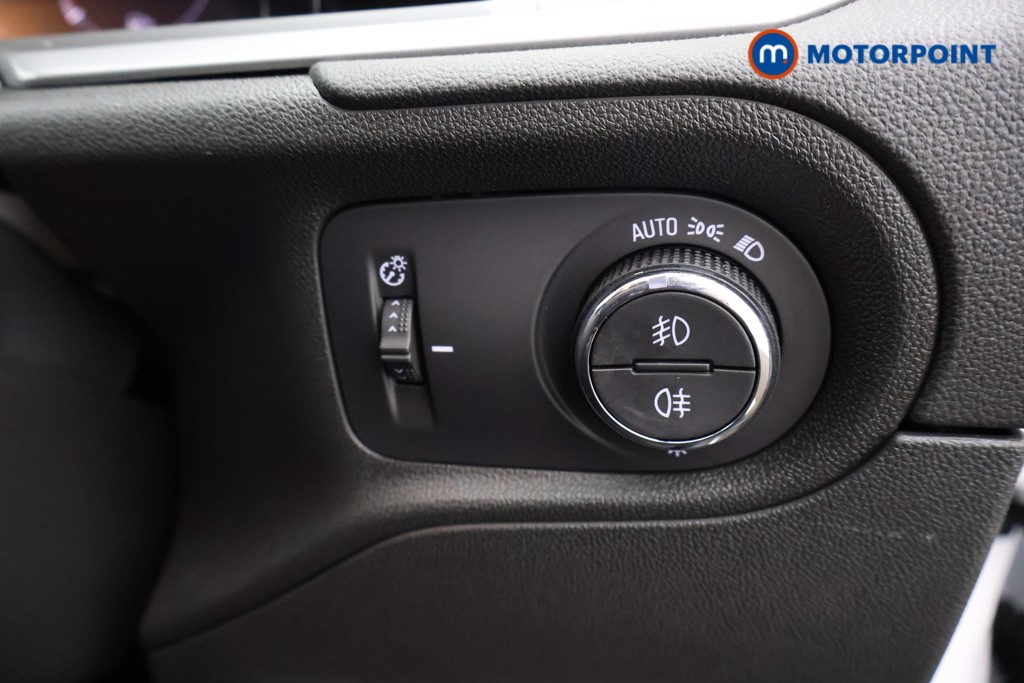 Vauxhall Grandland Ultimate Manual Petrol SUV - Stock Number (1583702) - 5th supplementary image