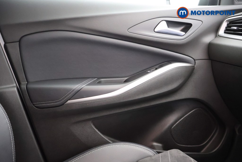 Vauxhall Grandland Ultimate Manual Petrol SUV - Stock Number (1583702) - 19th supplementary image