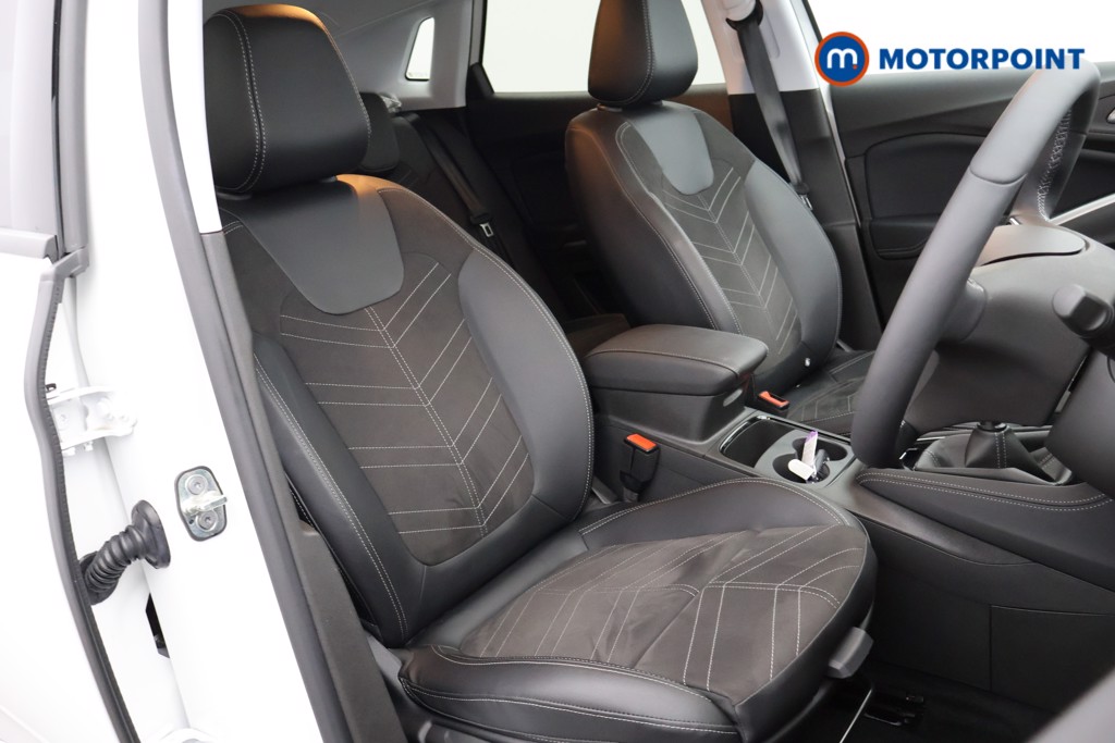 Vauxhall Grandland Ultimate Manual Petrol SUV - Stock Number (1583702) - 23rd supplementary image