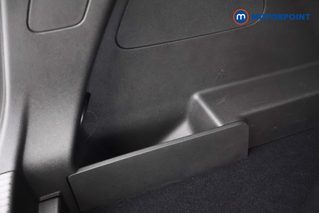 Vauxhall Grandland Ultimate Manual Petrol SUV - Stock Number (1583702) - 32nd supplementary image