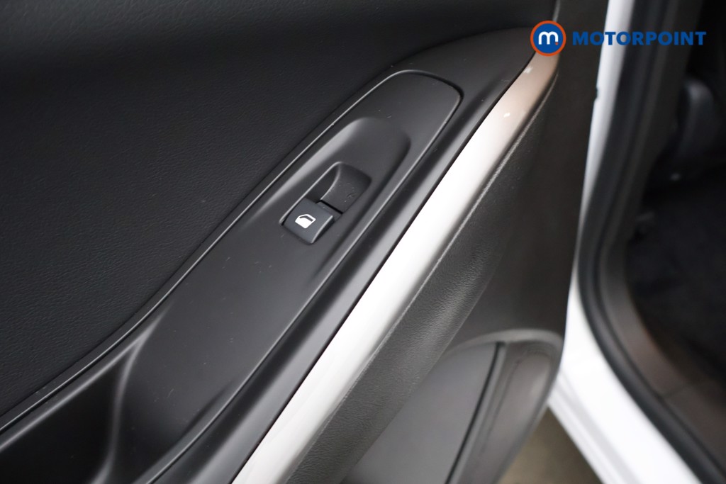 Vauxhall Grandland Ultimate Manual Petrol SUV - Stock Number (1583702) - 38th supplementary image