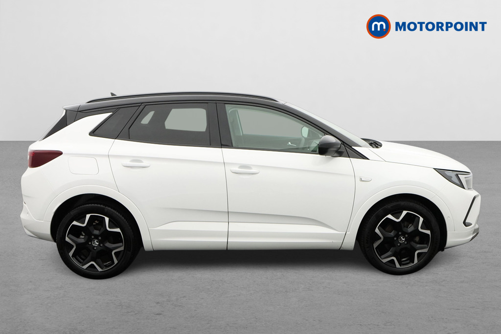 Vauxhall Grandland Ultimate Manual Petrol SUV - Stock Number (1583702) - Drivers side