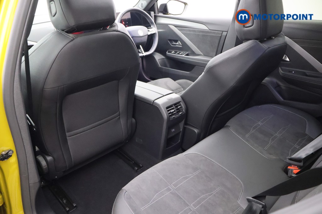 Vauxhall Astra Ultimate Manual Petrol Hatchback - Stock Number (1583705) - 31st supplementary image