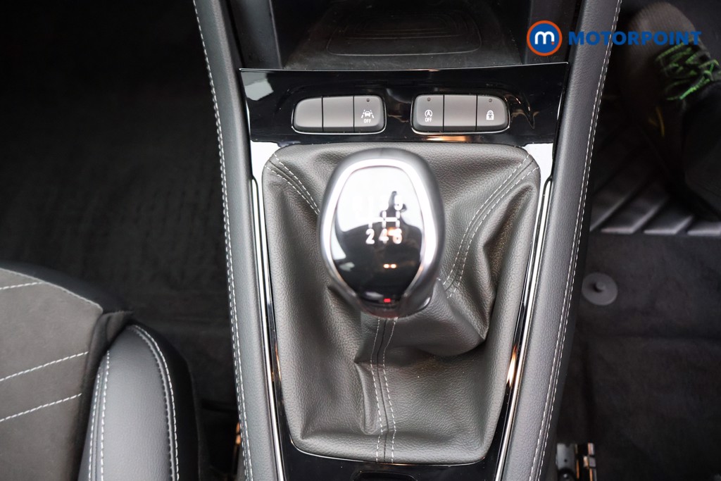 Vauxhall Grandland Ultimate Manual Petrol SUV - Stock Number (1583706) - 16th supplementary image