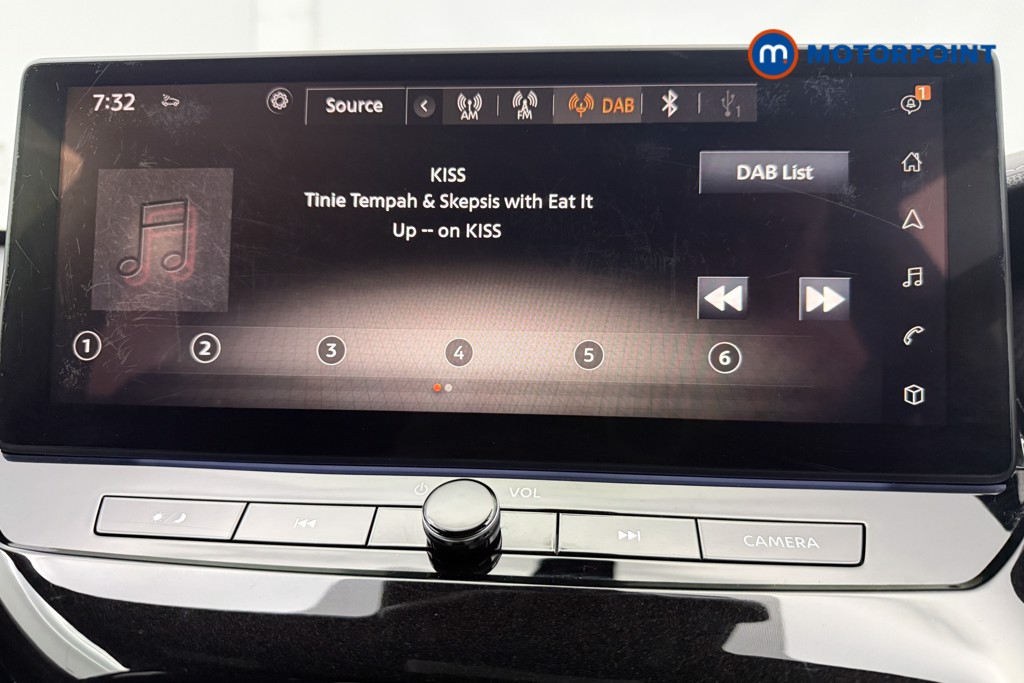 Nissan Juke Tekna Automatic Petrol SUV - Stock Number (1583707) - 4th supplementary image