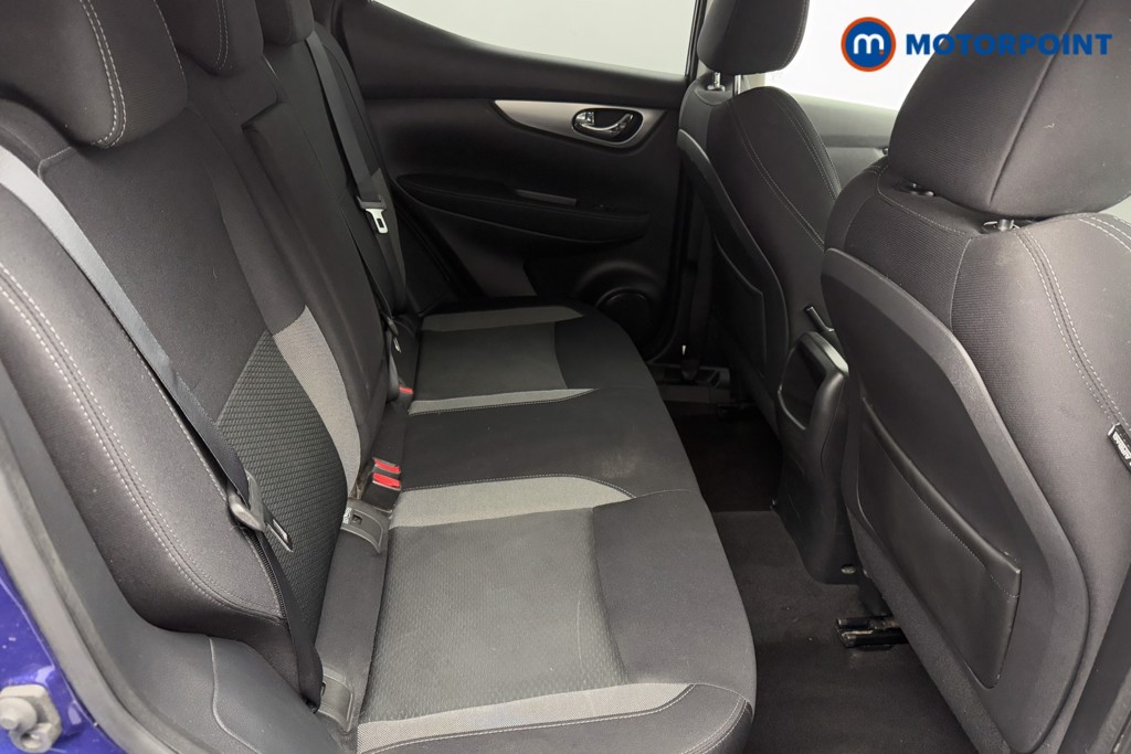 Nissan Qashqai N-Connecta Manual Petrol SUV - Stock Number (1583962) - 20th supplementary image