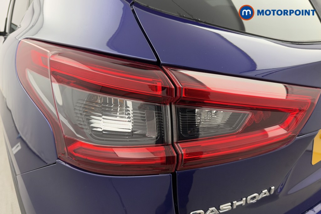 Nissan Qashqai N-Connecta Manual Petrol SUV - Stock Number (1583962) - 24th supplementary image