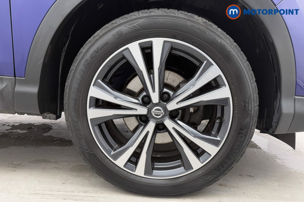 Nissan Qashqai N-Connecta Manual Petrol SUV - Stock Number (1583962) - 27th supplementary image